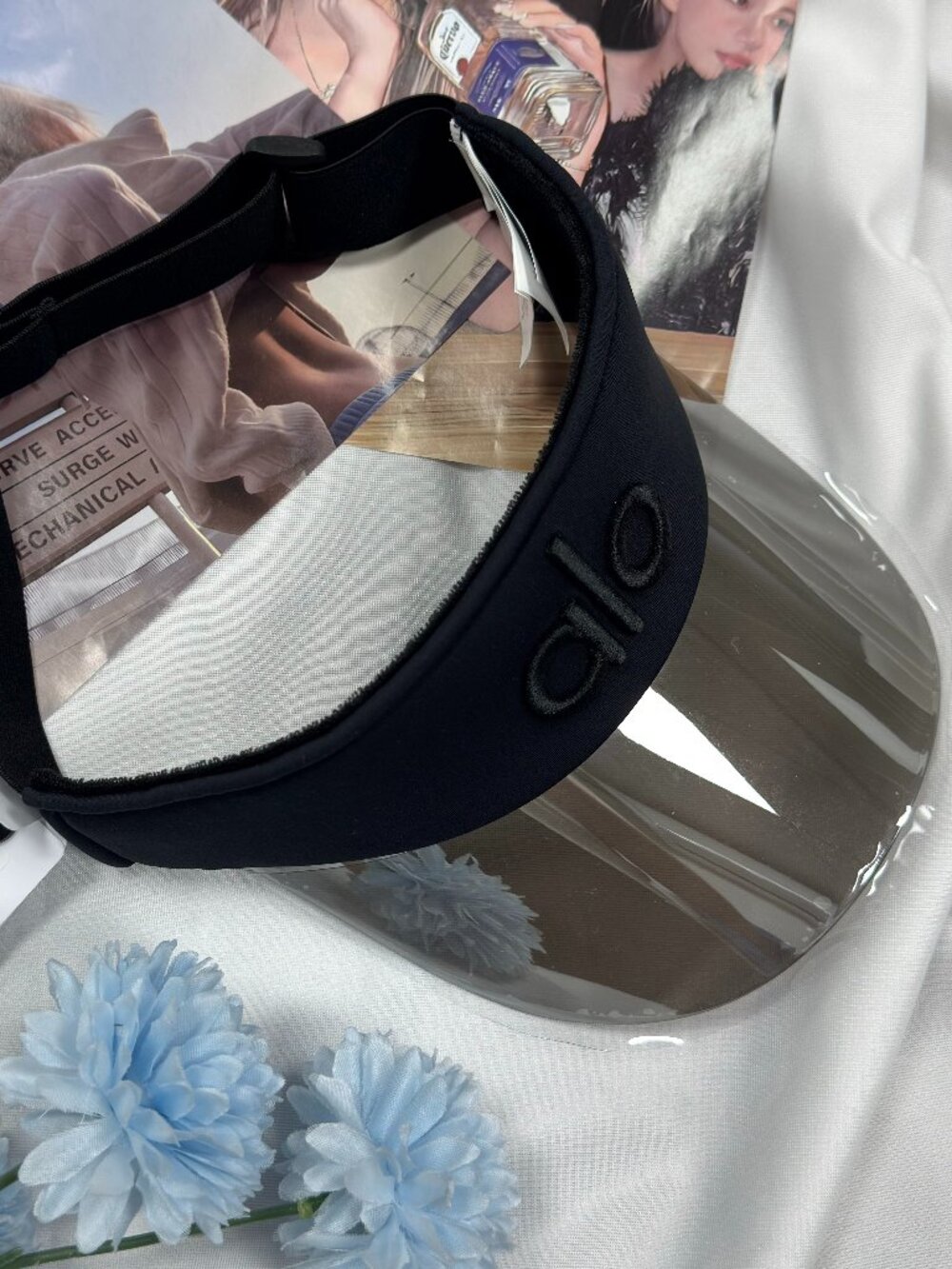 Versatile🎩Alo Yoga Airlift Solar Visor Black Tennis Golf 🎐Minimalist Style - Picture 5 of 6